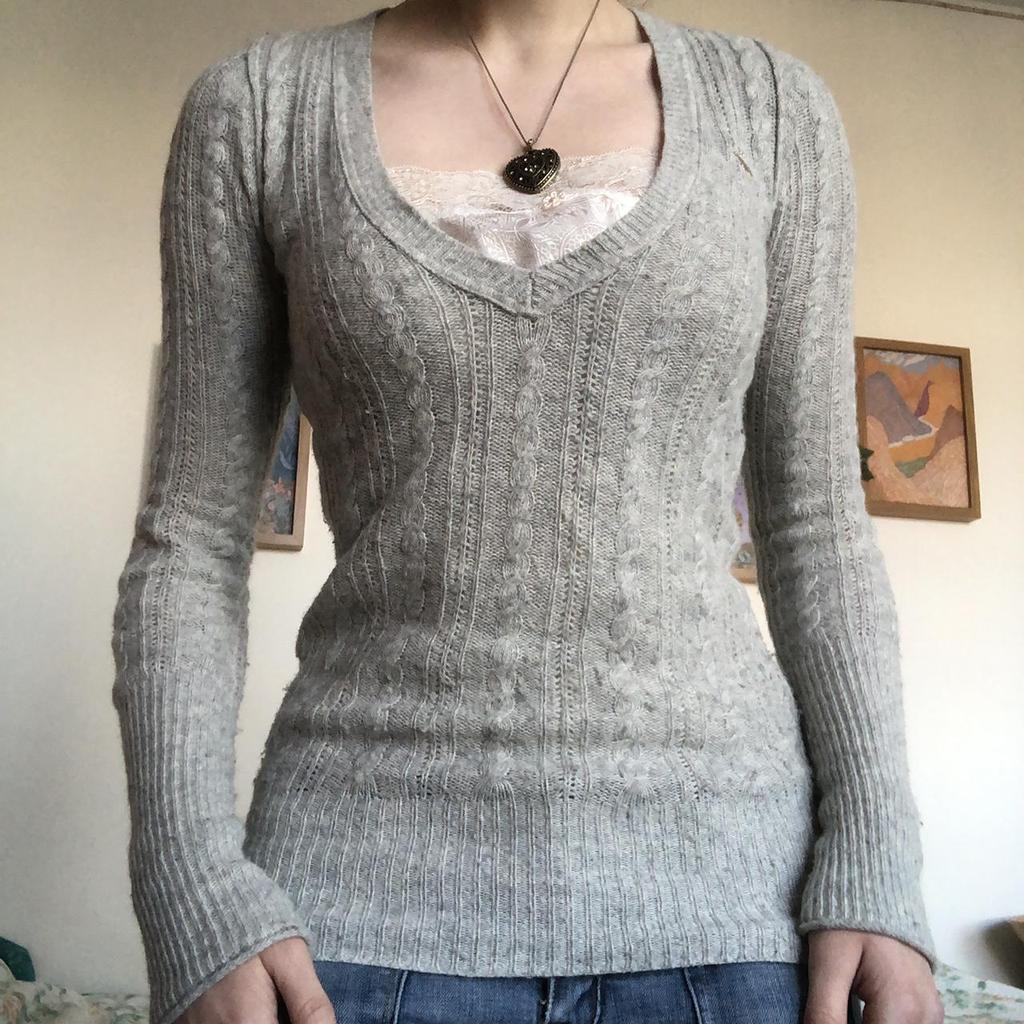 Women's Autumn and Winter V-neck Low-cut Sexy Temperament Thin Bottoming Knitwear