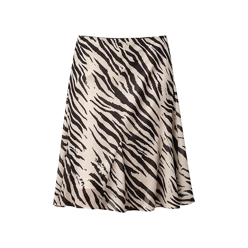 

GREEN BELT Chiffon Leopard Print A-line Midi Skirt S