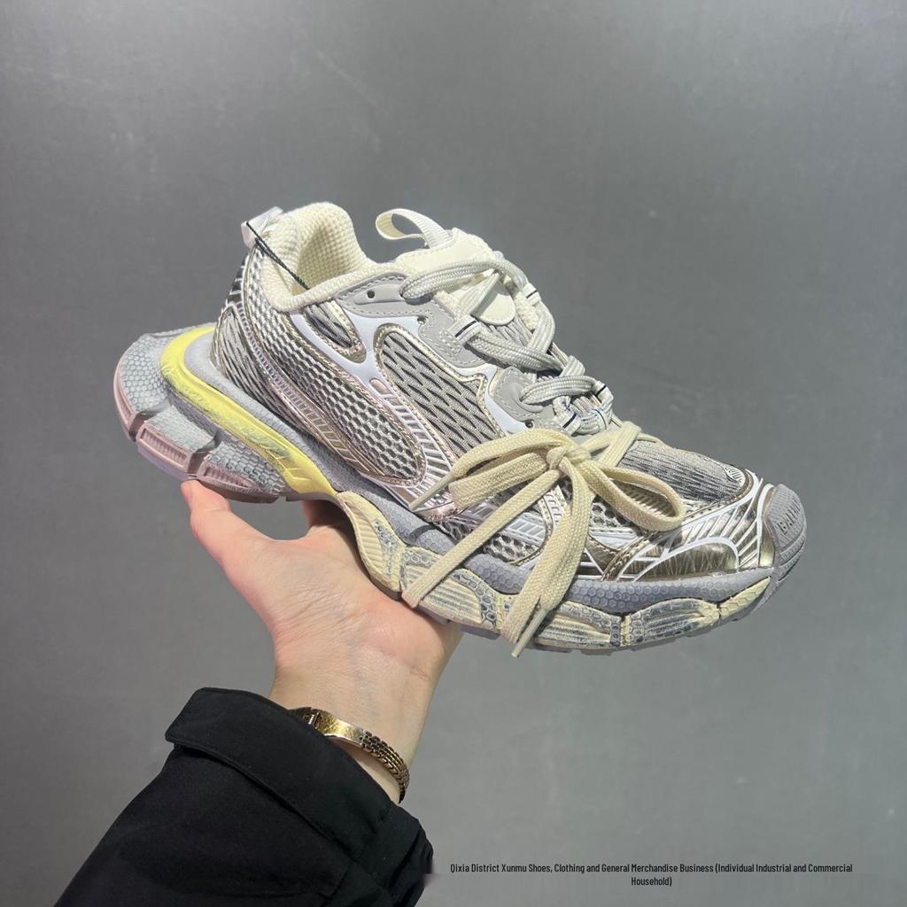 Men's Black Distressed Style 3XL Thick-Soled Casual Sports Dad Shoes with Height Boost