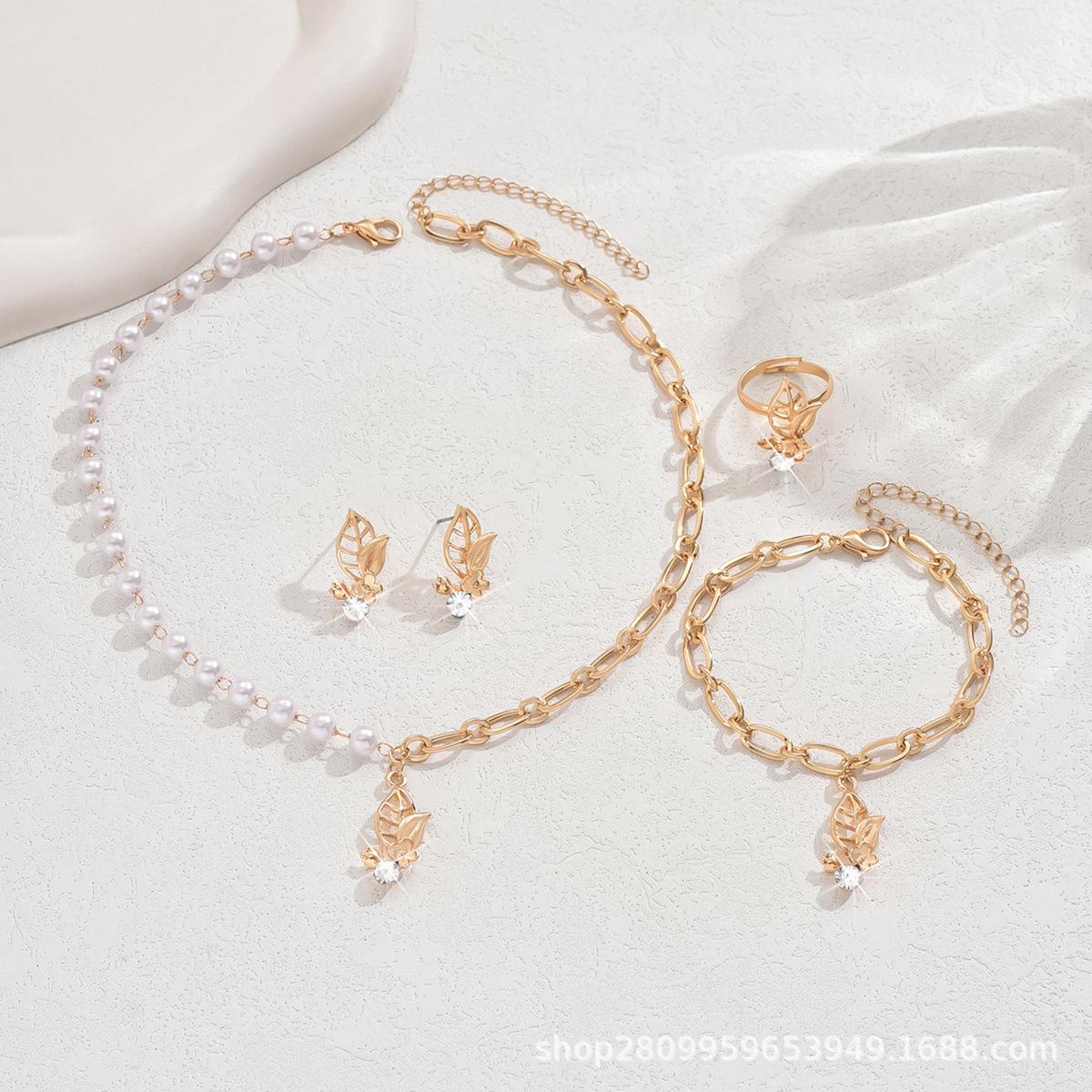 

Новое колье-цепочка со сплетением в виде цветка, серьги, браслет, кольцо, ювелирные аксессуары