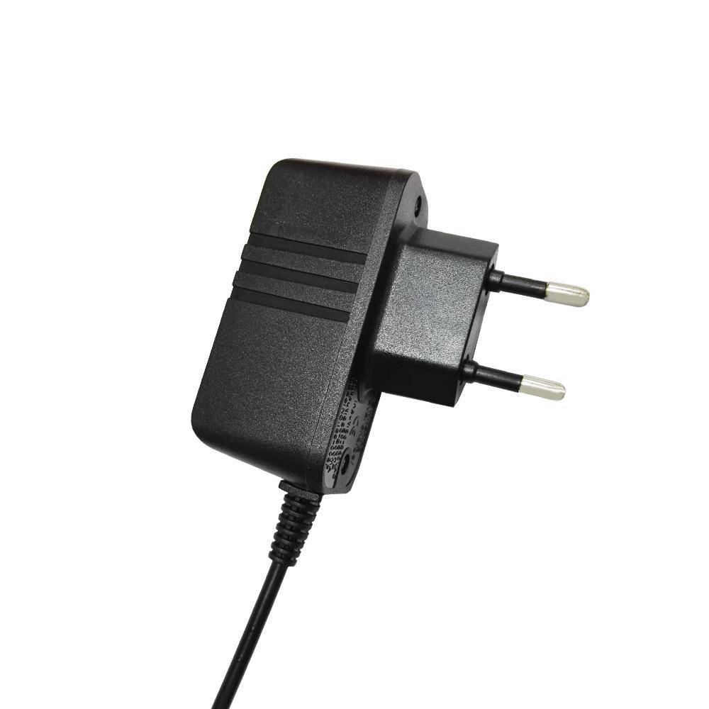 Typ-C Wandladegerät mit 5V/2A Kabel für S8, EU-Standard Mobiles Reiseladegerät.