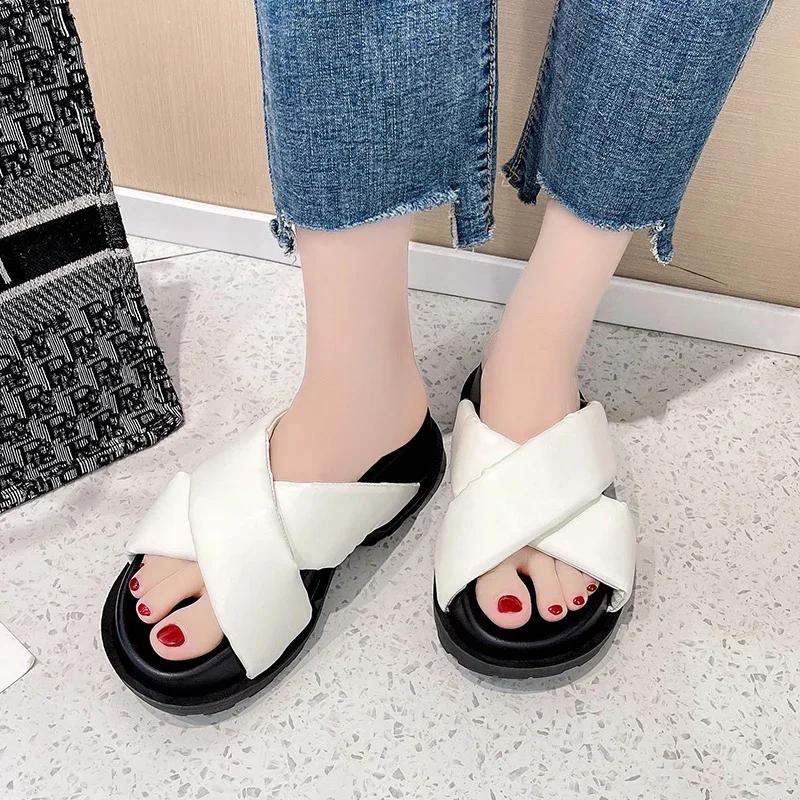 Mode Koreanischer Stil Kreuzriemen Dicke Sohle Hausschuhe Damenmode Sommer Klobige Plateausandalen Frau Outdoor Rutschfeste Pantoletten Mujer