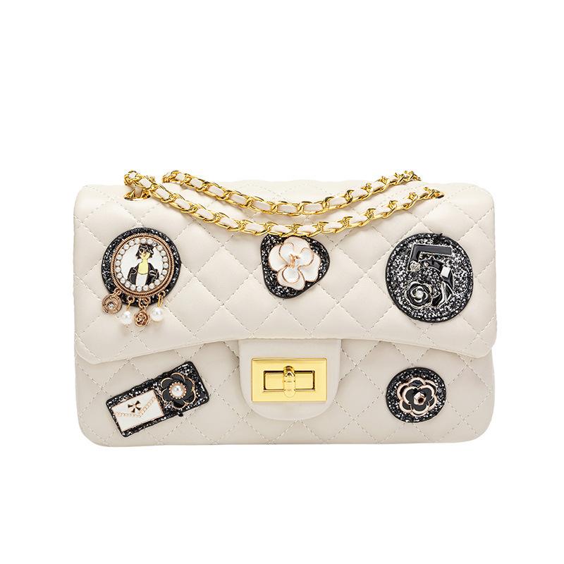 Autumn and Winter Genuine Leather Women's Bag, Personalized Badge Bag, Women's Small Fragrance Style Diamond Grid Chain Bag, Fashionable and Versatile