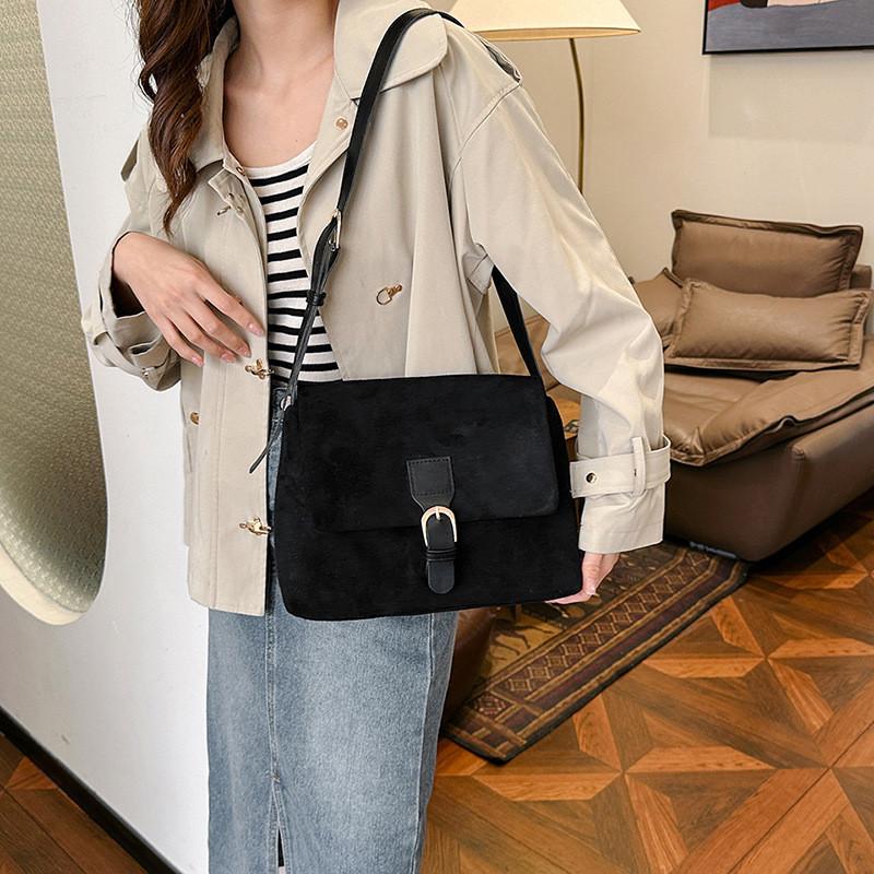 Elegant One Shoulder Crossbody Bag Stylish Spring Edition Korean Fashionable Handbag
