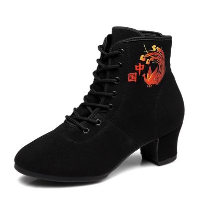 Scarpe speciali per sport – Scarpe da ballo