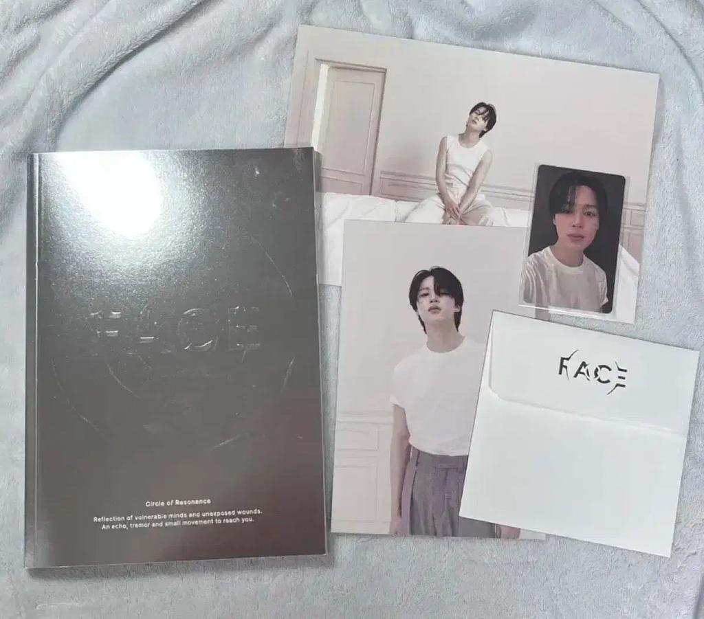 [USED] (Trading Card O) BTS (Bangtan Boys) Jimin (JIMIN Park Jimin) Face Unboxing Album for Sale