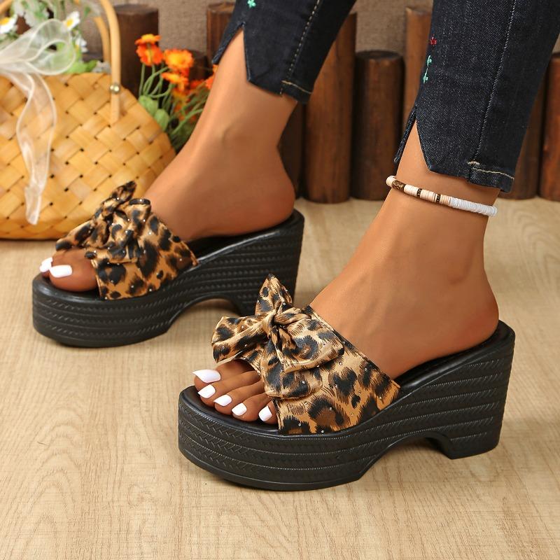 Fashion Shoes Female 2025 New Plus Size Women's Slippers Fashion Leopard Print Casual Outdoor Summer Butterfly-knot Platform Slippers