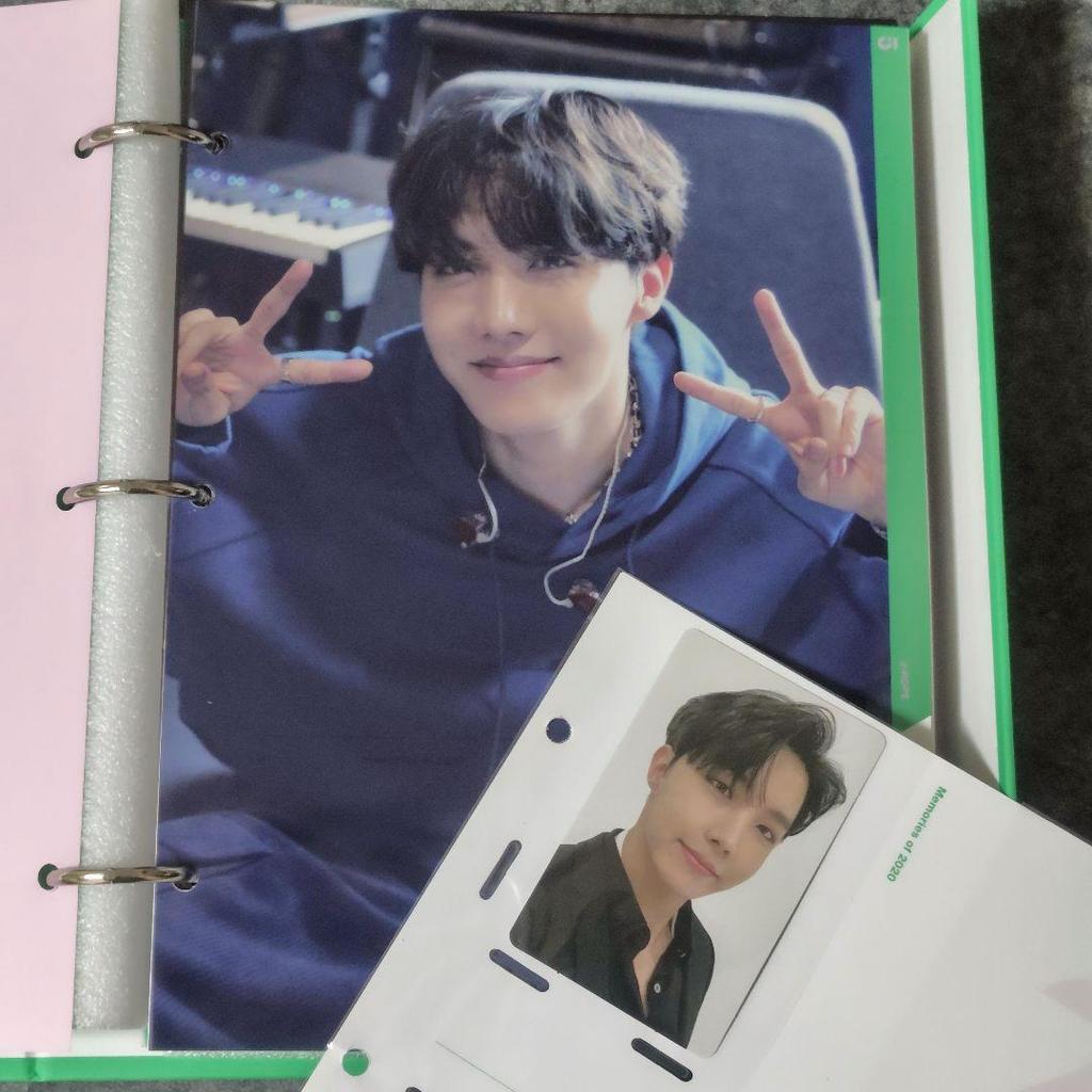 [USED] BTS Memories Of 2020 Trading Card (J-HOPE) Included!