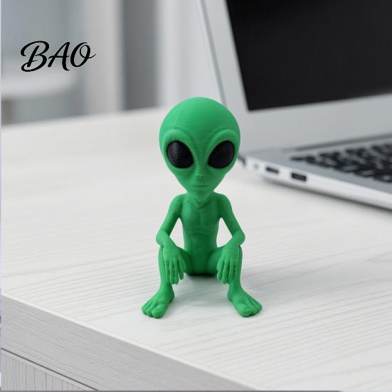 Mini Sitting Alien Figure 3D Printed Statue, Sci-Fi UFO Sculpture, Funny Figurine, Environmentally Friendly Figurine Creative Ornament for Home Office