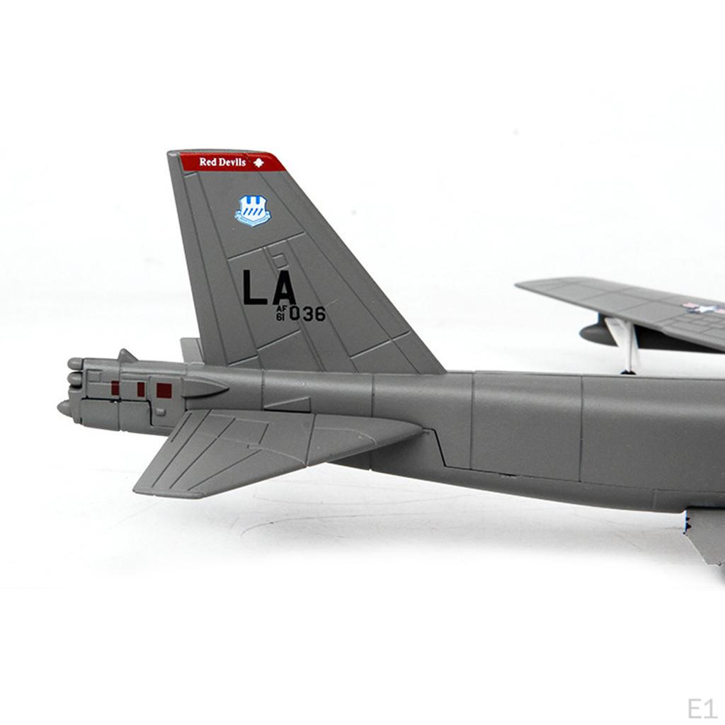 1/200 Scale Diecast Alloy Plane Model Collectibles