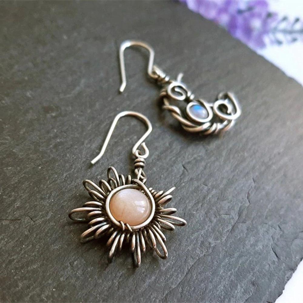 Boho Vintage Asymmetry Sun Moon Drop Earrings For Women Antique Silver Color Moonstone Dangle Earring Fashion Women Wedding Band