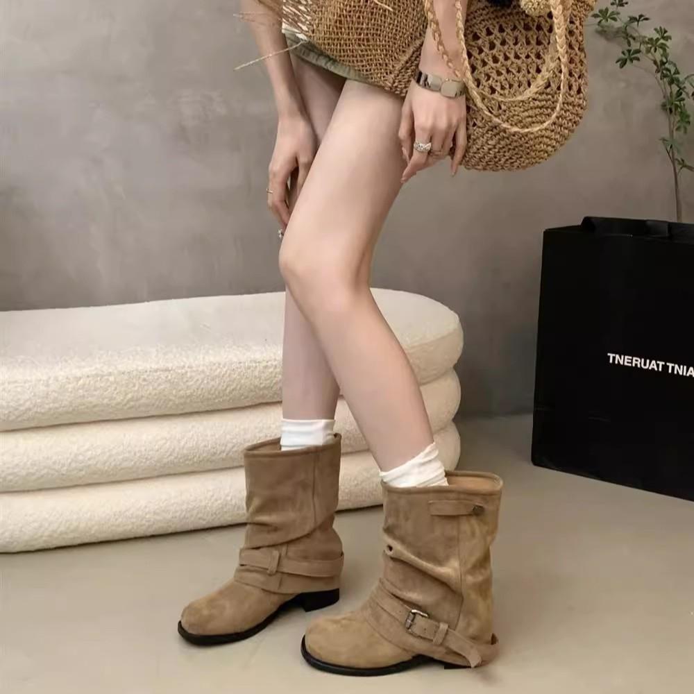 Leather Western Cowboy Boots Women's 2025 Autumn New Pleated Stacking Boots Black Short Boots Retro Thick Heel Knight Boots