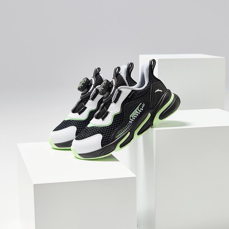 Anta Trendy Versatile Lightweight Shock Absorbing Breathable Low Top Kids Running Shoes Kids sneaker Black White Green A12439974-1