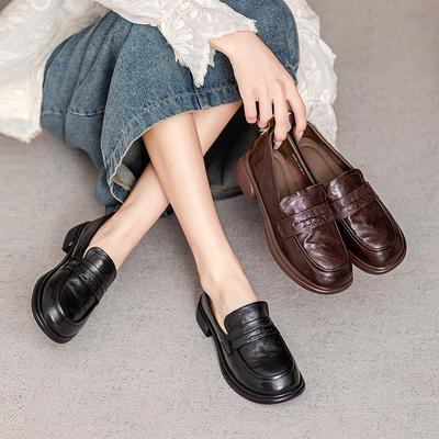 Παπούτσια με τακούνια – Γυναικεία loafers