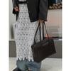 Retro makeup bag, genuine leather women's bag, large-capacity commuting hand-held armpit bag, single-shoulder crossbody bag