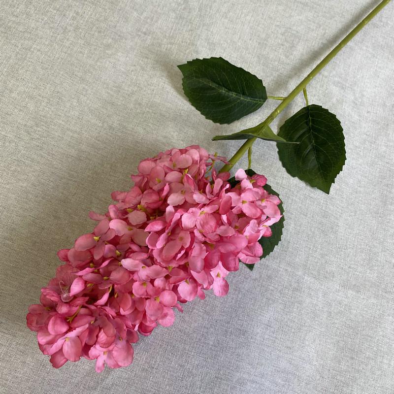 Wedding Decor Conical Faux Flowers With Silk Material For Bridal Ceremony And Photography