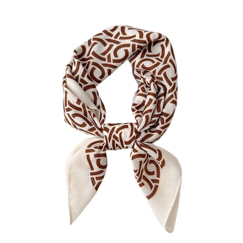 Women S Fashionable Small Square Scarf For Autumn Daily Use