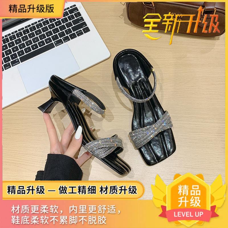 

Французский 2025 лето новый фея мягкая кожа квадратный носок открытый носок верхняя одежда популярное слово со стразами с сандалиями красивые тапочки 39 чёрный