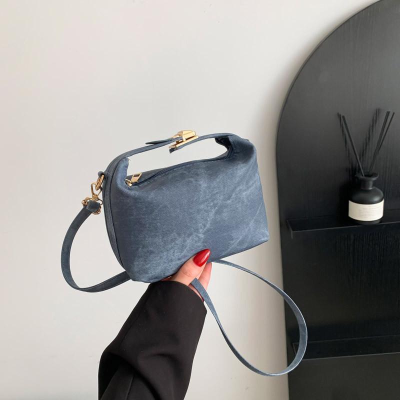 Chic Vintage Small Crossbody Handbag Versatile Urban Square Pu Leather Bag синий