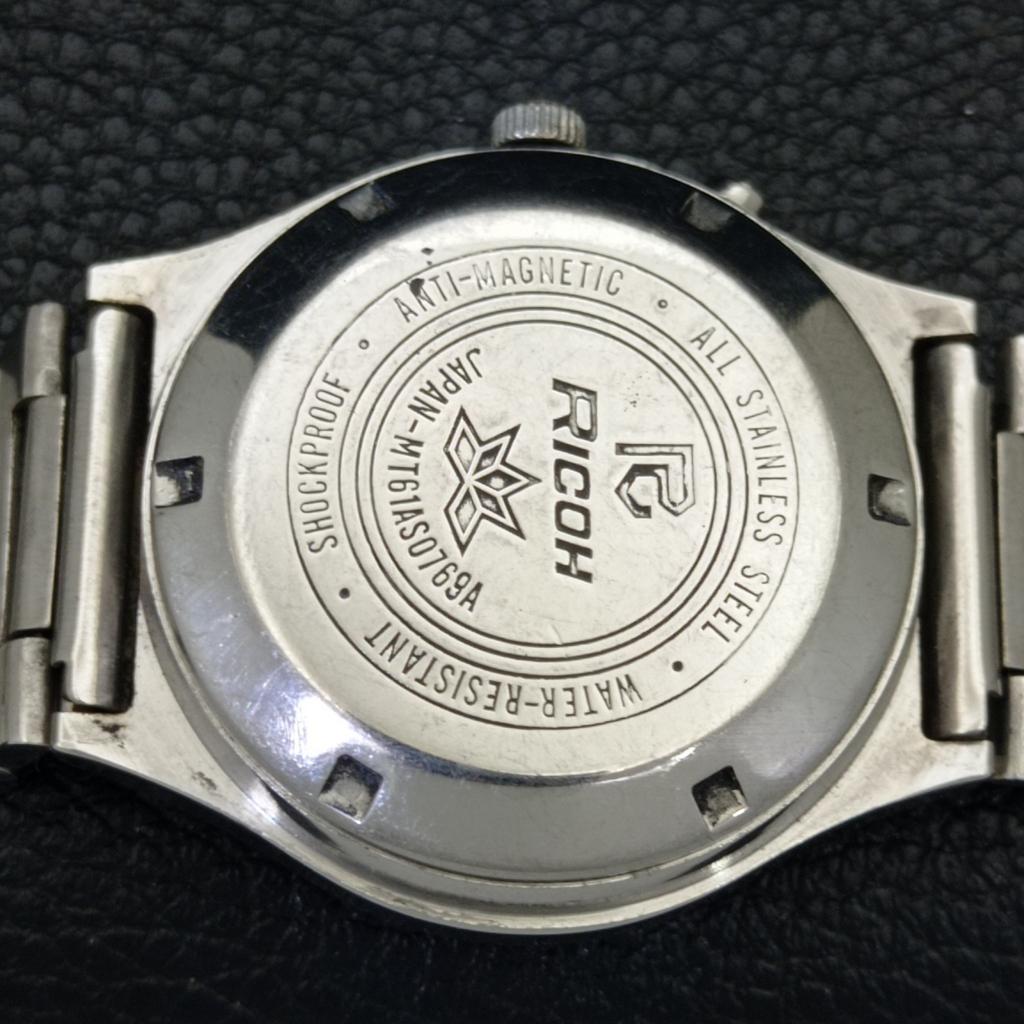 RICOH R31 AUTOMATIC VINTAGE JAPAN MENS SILVER COLOR DIAL WATCH a701925-5 R207-a701925