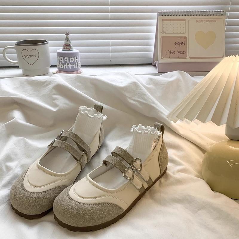 Sapatos de verão femininos 2025 novos, estilo retrô, feios e fofos, de sola reta, cabeça grande, bico redondo, boca rasa, Mary Jane versáteis e casuais