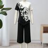 Women's Casual 2 Piece Sets Short Sleeve Crew Neck Top And Cropped Pants Sets Summer Floral Lounge Outfits