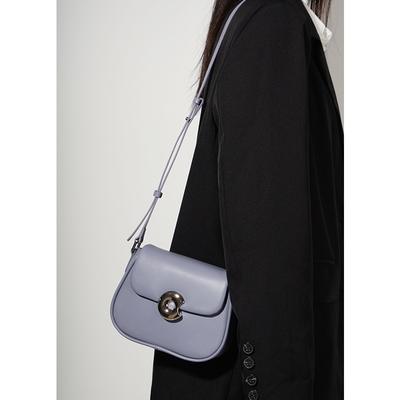 New Leather Messenger Popular Bag Niche Texture Shoulder Bag Commuting Versatile Mobile Phone Messenger Bag