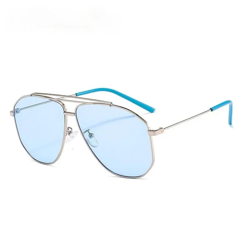New Women Sunglasses Retro Large Frame Sun Glasses Trend Outdoor Holiday Man Eyeglasses Toad Mirror UV400