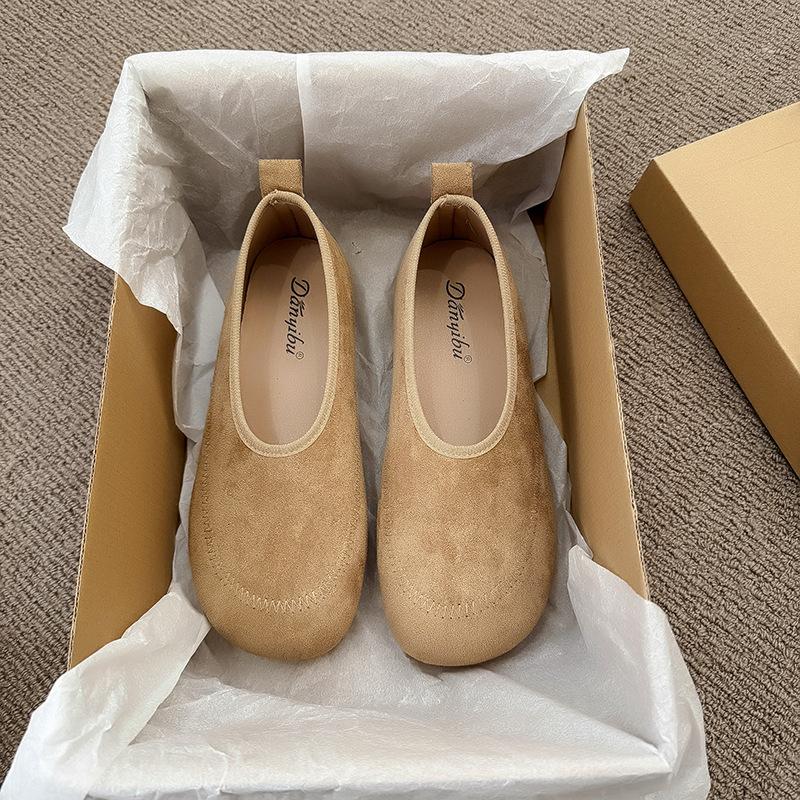 2025 new summer round head shallow mouth single shoes Doudou ladyshoes niche flat-bottomed French retro grandma shoes women's shoes