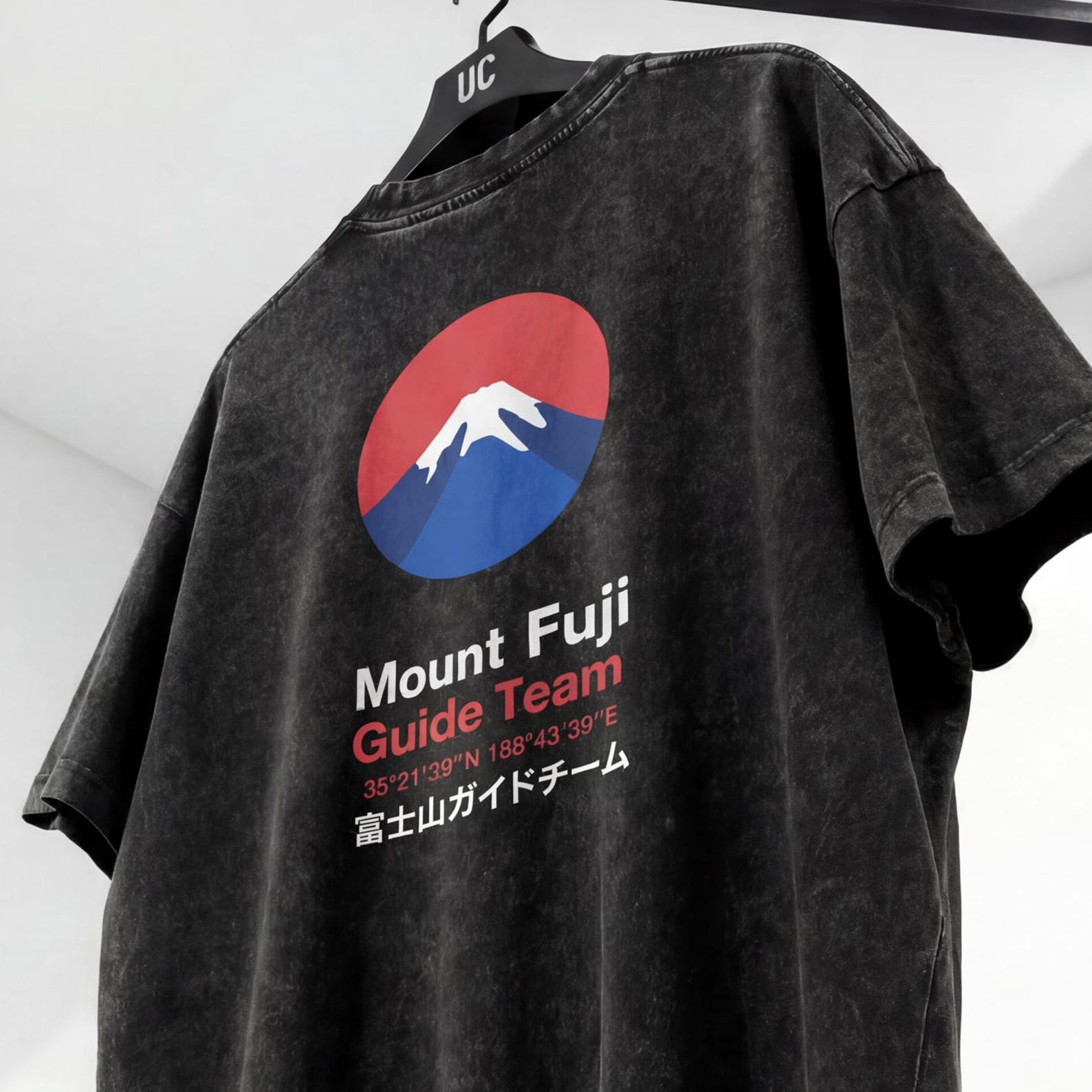 PREMIUM Mount Fuji Guide Team T-Shirt, Oversize Snow Wash Japanese Streetwear, Vintage Japanese, Japan Travel, Mountain Climbing Expedition L