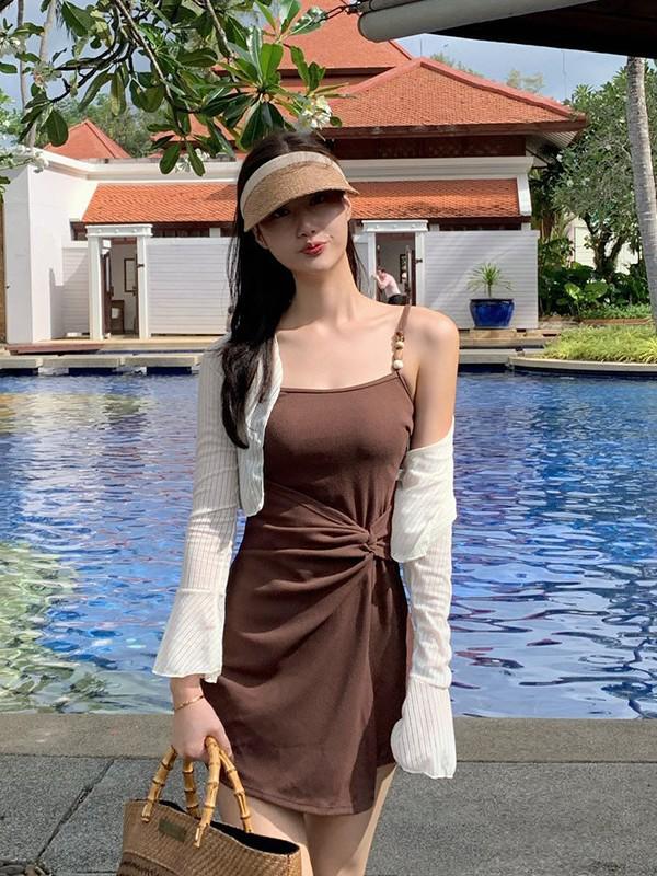 2026 Women's Two-Piece Swimsuit Set - Tummy Concealing, Slimming Beach & Hot Spring Bikini