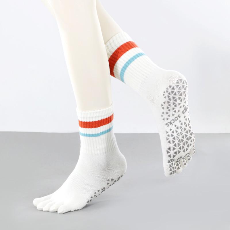 Women's Non-slip Five-toe Mid-calf Yoga & Pilates Compression Socks