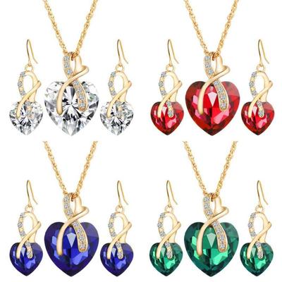 European and American Fashion Heart-shaped Love Crystal Glass Earrings Necklace Jewelry Set