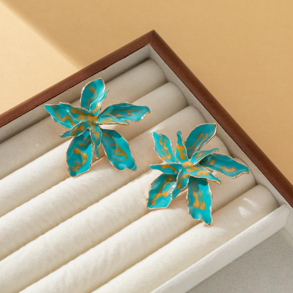 Stylish Alloy Drop Oil Flower Earrings Trendy European American Floral Dangles