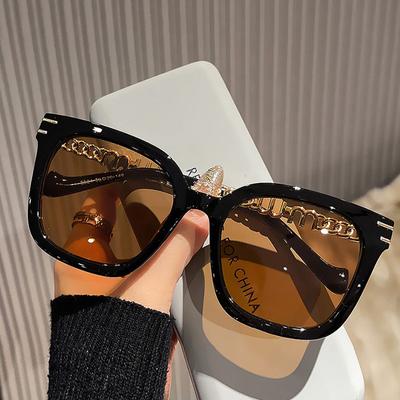Big Frame Square Sunglasses Women Vintage Fashion Luxury Designer Metal Chains UV400 Protection Elegant Shades
