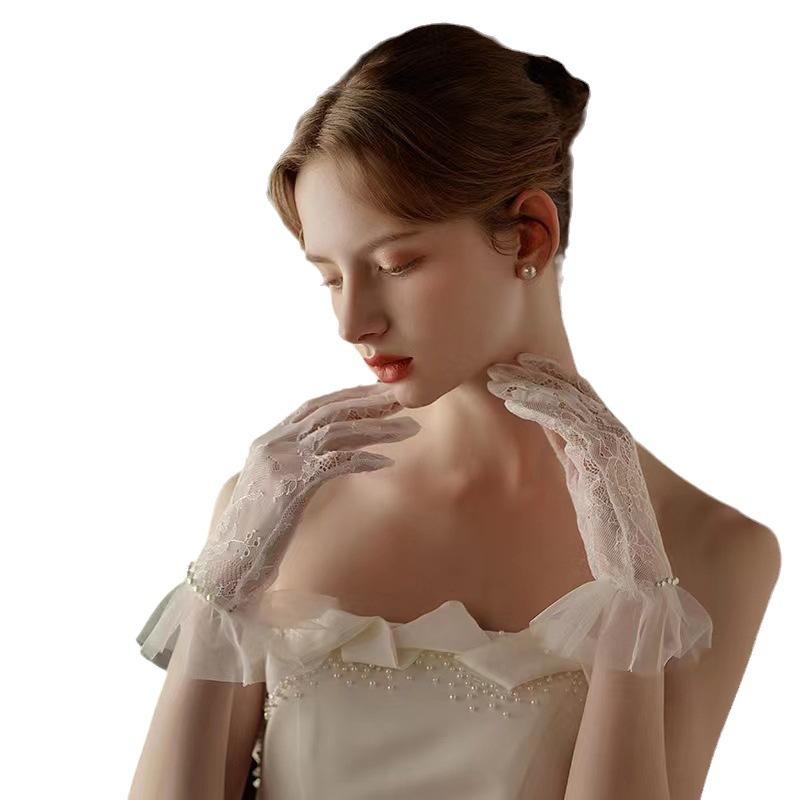 1 Pair Exquisite Short Gloves Wedding Bridal White Lace Pearls Ruffle Edge Women Ladies Bride Bridesmaid Finger Wedding Decors