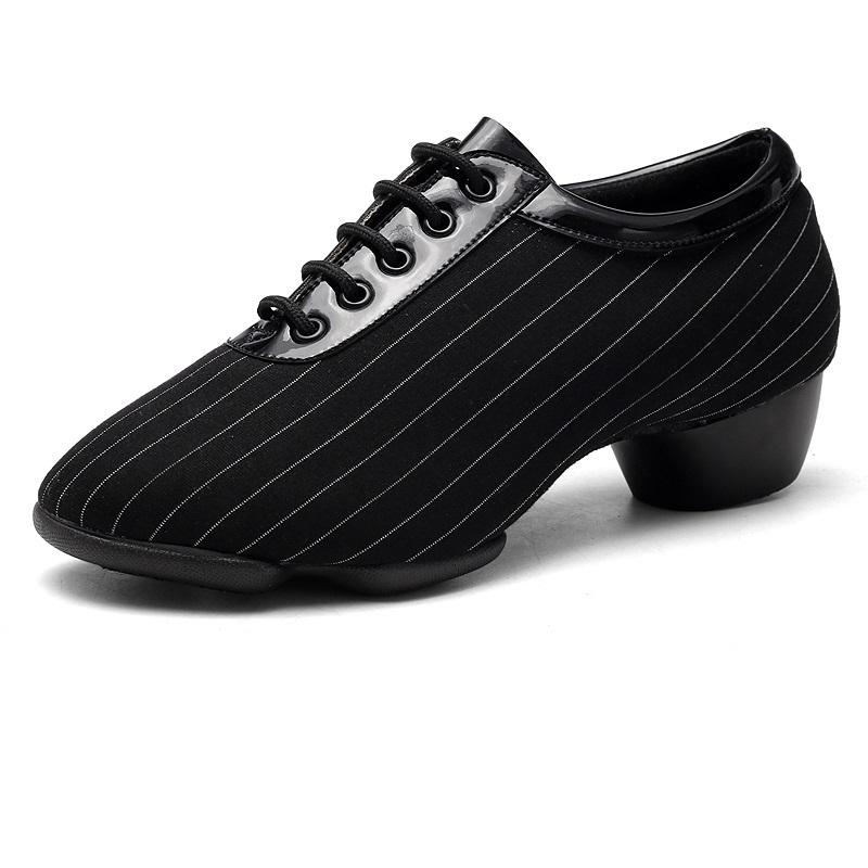 Leather Sole Latin Dance Shoes Oxford Soft Sneakers Square Dancing Women Shoes Ventilation Canvas Shoes Leather Sole Sneakers