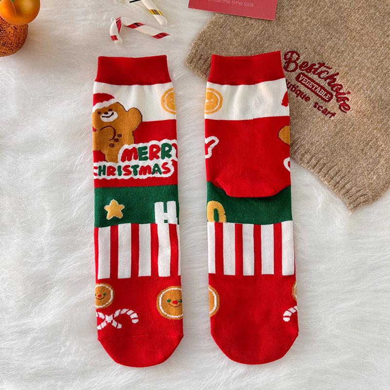 

Women s Cartoon Winter Cotton Socks Gift Set - Red Mid-Calf New Year Stocking Socks