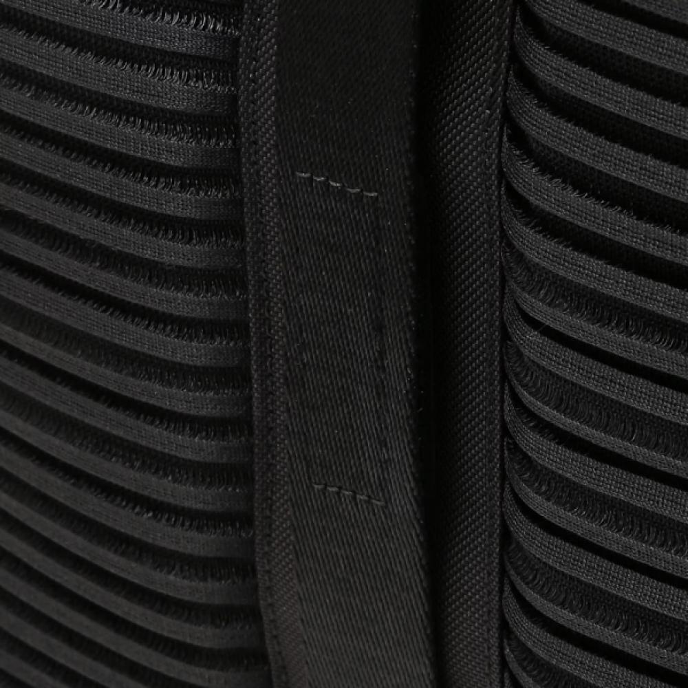 Daks Black Embossed Logo Nylon Backpack Dbba6e773bk