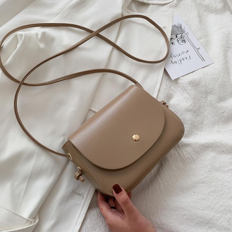 Small Fresh Messenger Bag, Popular Bags Today, Women's New Trendy and Versatile Fashionable Retro Small Square Bag