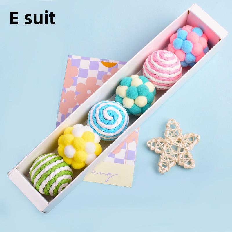 Zabawka dla kota - Elastyczna piłka - Ręcznie robiona pluszowa piłka z dzwoneczkiem - Zestaw prezentowy - Samodzielna piłka dla kota, która jest wytrzymała i odporna na drapanie i gryzienie