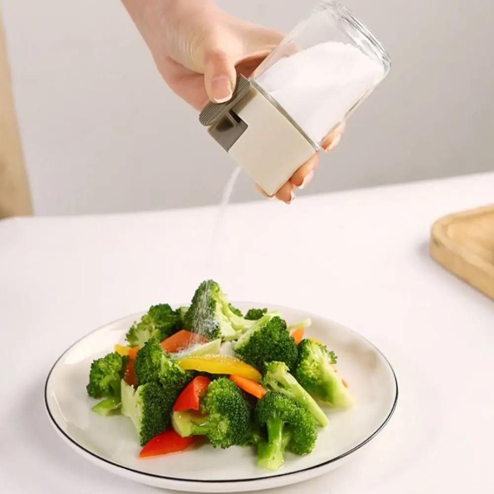 Glass Bottle Quantitative Salt Bottle Quantitative 0.5g Press Type Spice Dispenser Flavor Container Kitchen Accessories