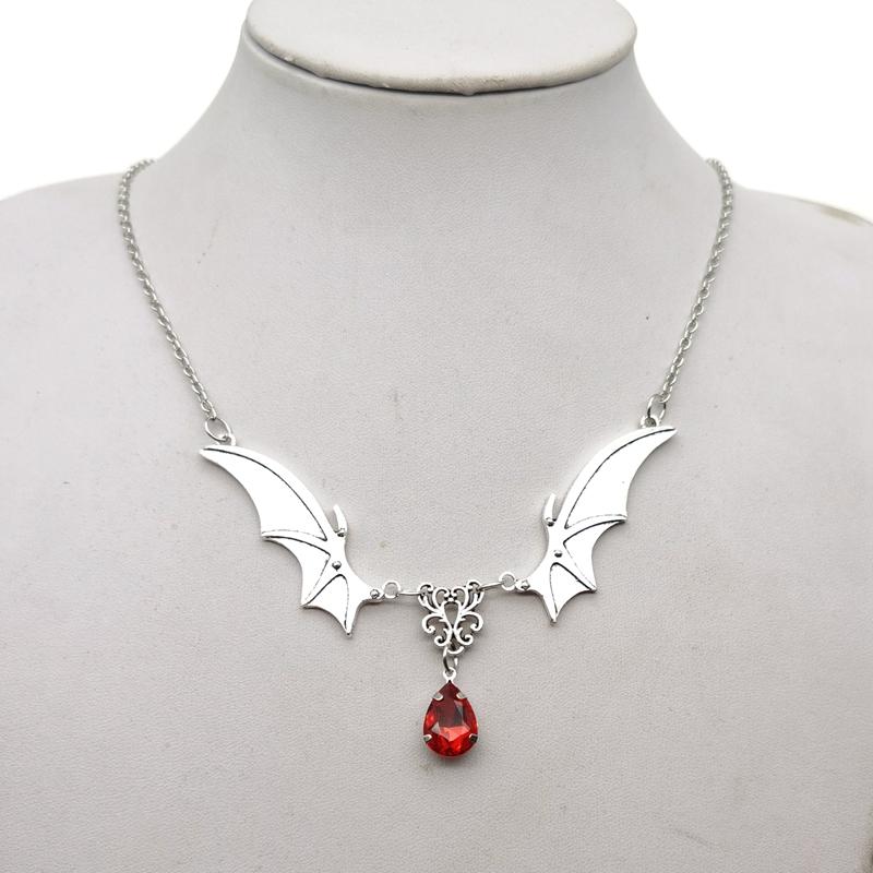 Goth Vampire Vintage Bat Wings Pendant Choker Necklace Gothic Witch Jewelry Black Necklace Fashion Gift for Your Guardian