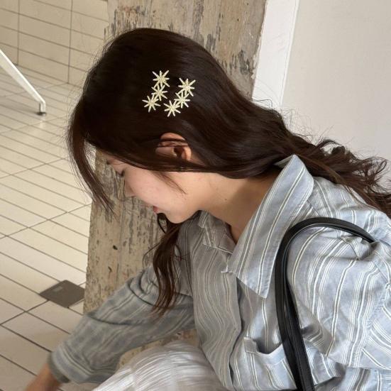 Decorative Hairpin, Rhinestones Eight-Pointed Star Design Hair Clip, No Damage Side Bang Hair Pin, Versatile Style Hair Accessory