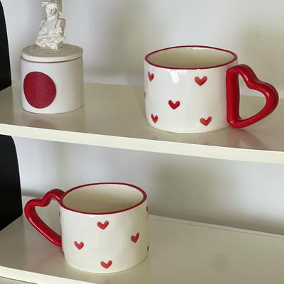 Underglaze Hand-painted Red Love Ceramic Mug High Value Girl Heart Water Cup Creative Peach Heart Cup Gift
