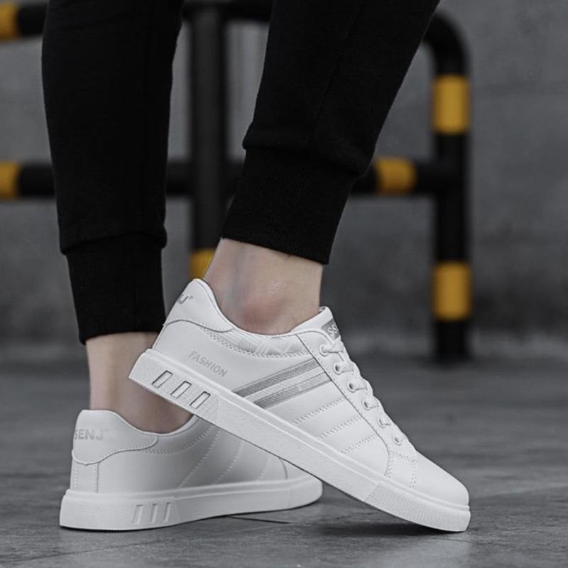 Extra Large Size Men Low Top Casual Skate Shoes Athletic Sneakers