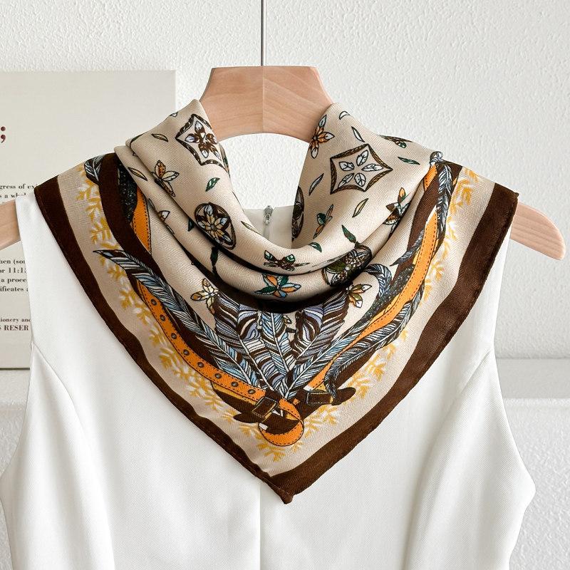 71 Series Neck Cashew Flower Square Scarf Silk Scarf Female Korean Version Versatile Literary and Retro Neck Protection Decorative Small Scarf