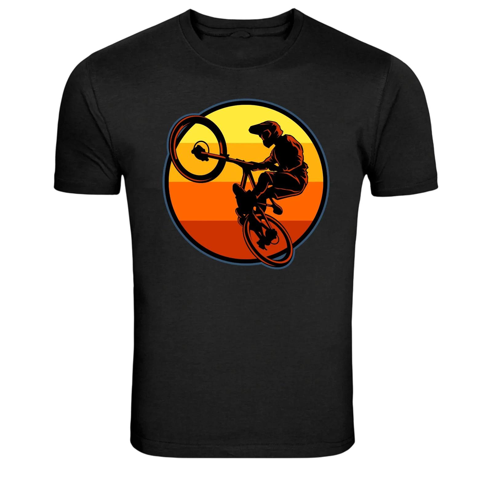 Holiday Gamers Retro Sunset Controller Gaming T-Shirt XXL