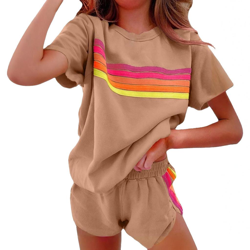 Fashionable Women's Minimalist With Contrasting Colors, Fashionable Casual Suit For Women