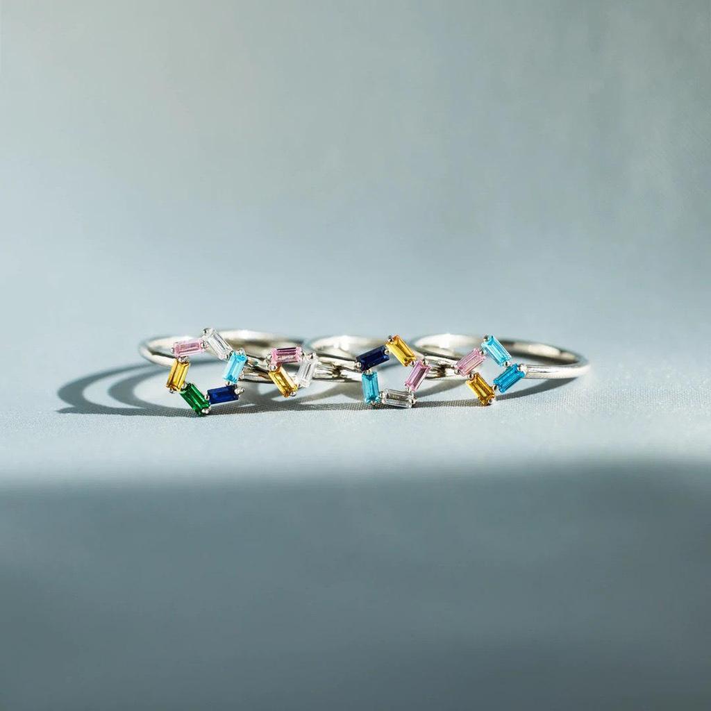 European & American Style S925 Sterling Silver Rectangular Ring with 3-6 Diamond Options